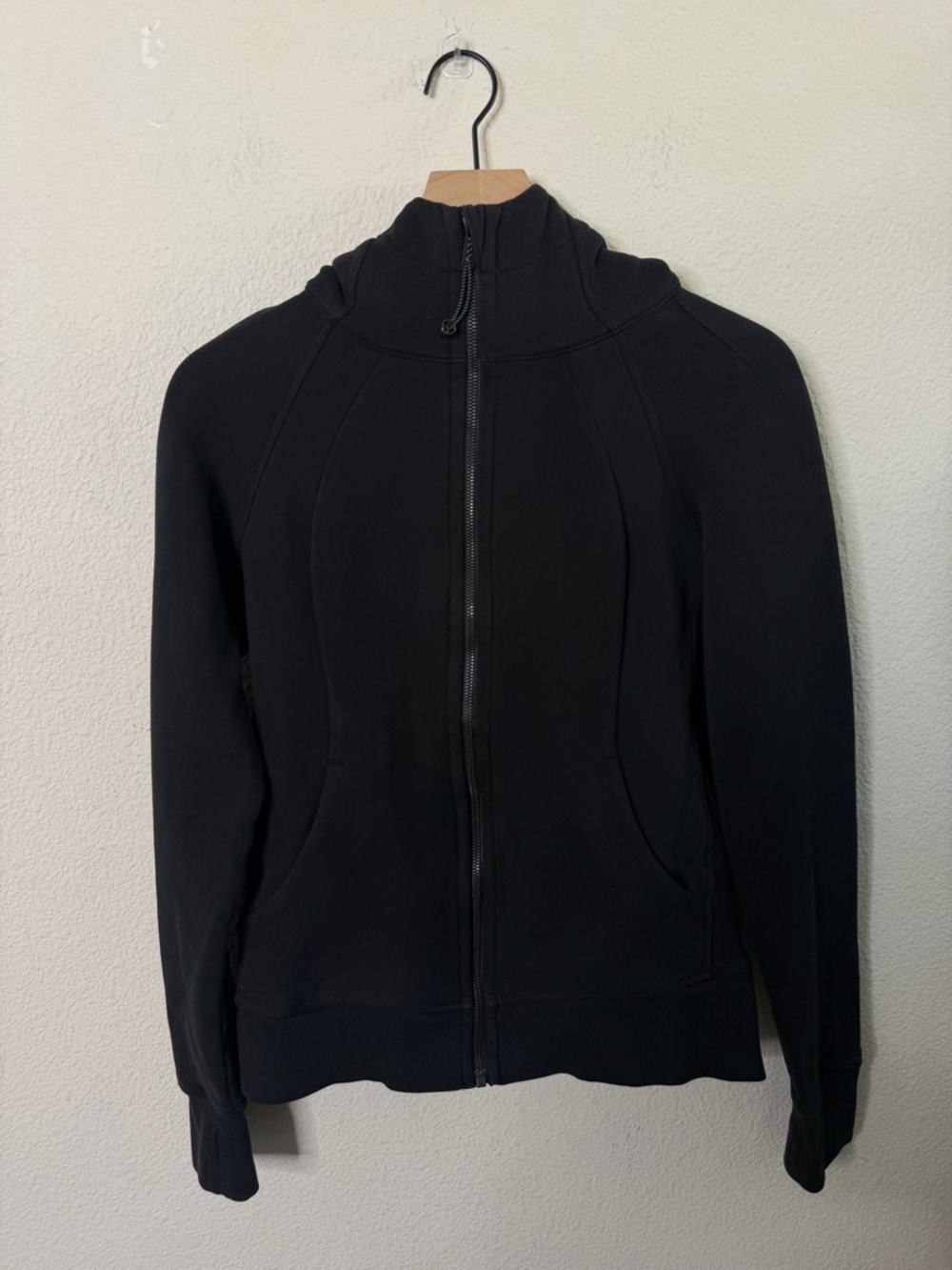 Lululemon Scuba Hoodie *Light Cotton Fleece Black Womens Size 8 - Picture 2 of 6
